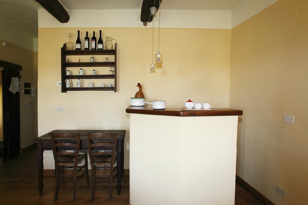 Castello Di Grillano Guest House Ovada Room photo