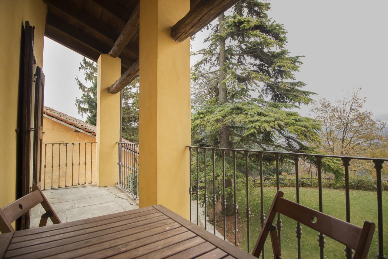 Castello Di Grillano Guest House Ovada Exterior photo